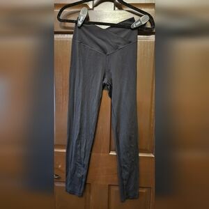 Offline by Aerie, M, high rise double crossover legging, black